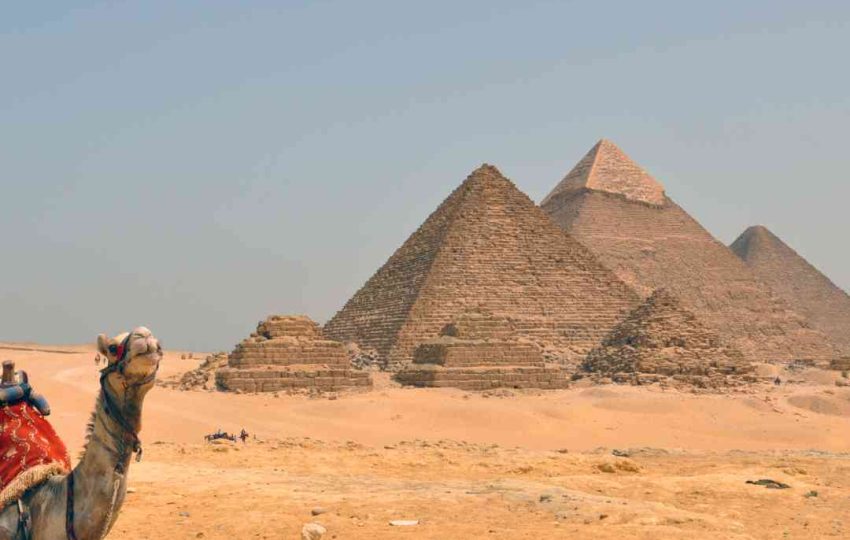 Day tour to Giza Pyramids, Memphis, Sakkara from Cairo