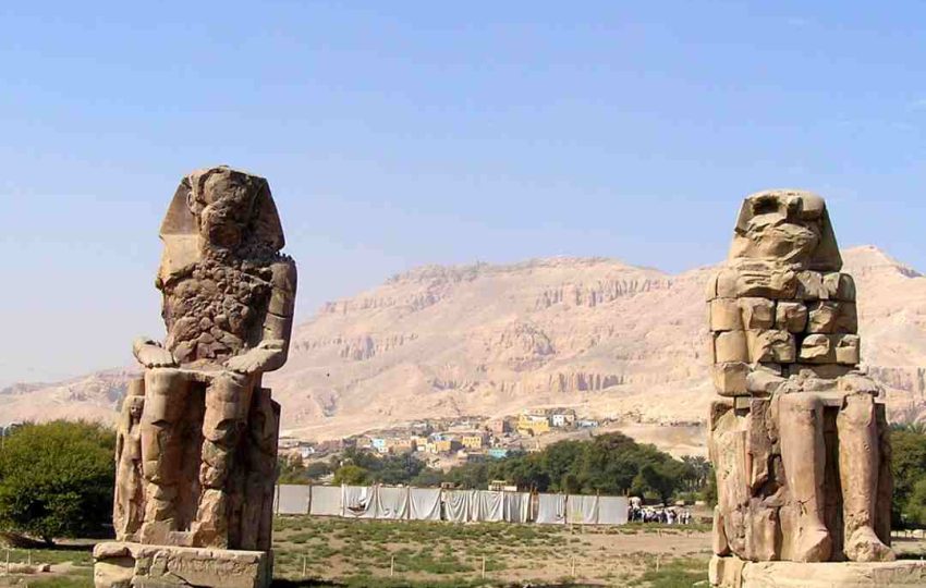 colossi of Memnon