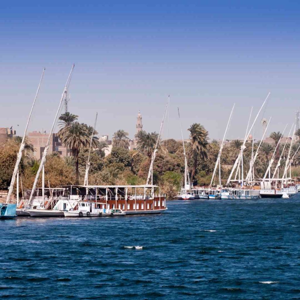 nijlcruise luxor aswan dahabiya