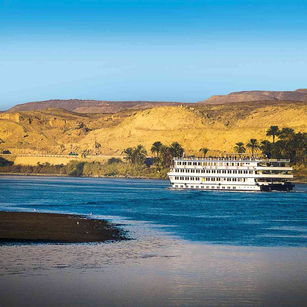 nijlcruise luxor aswan dahabiya