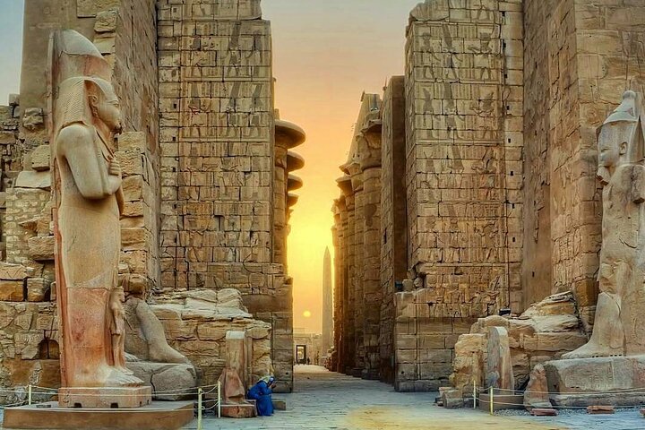 Luxor East and West highlights Day Tour